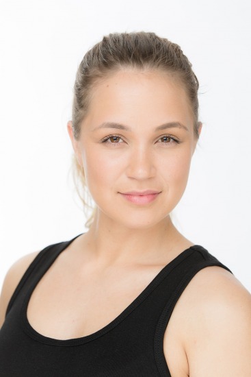 Tuuli - Actors Headshots